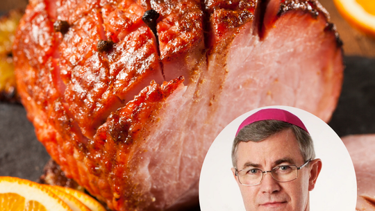 W świąteczny piątek można jeść mięso. Dyspensa biskupa rzeszowskiego