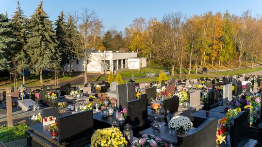 Więcej nowych alejek i miejsc na pochówek na cmentarzach w Rzeszowie