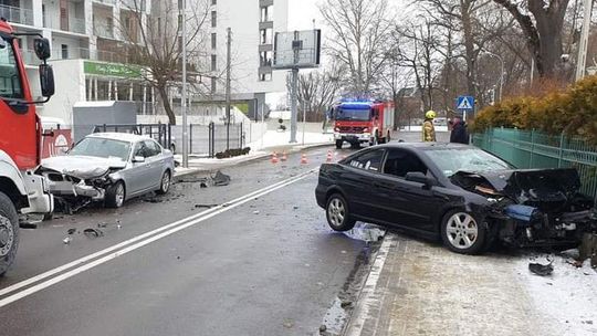 Wypadek na ul. Paderewskiego w Rzeszowie. Jedna osoba ranna