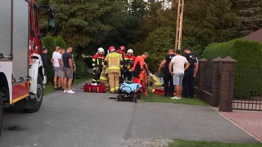 Wypadek w Boguchwale. Pijany motocyklista uderzył w latarnie [FOTO]