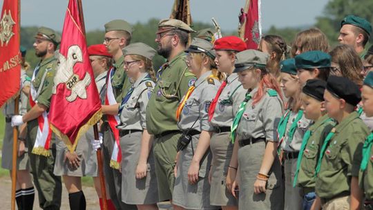 ZHP dopuścił alternatywne przyrzeczenie harcerskie bez słowa Bóg