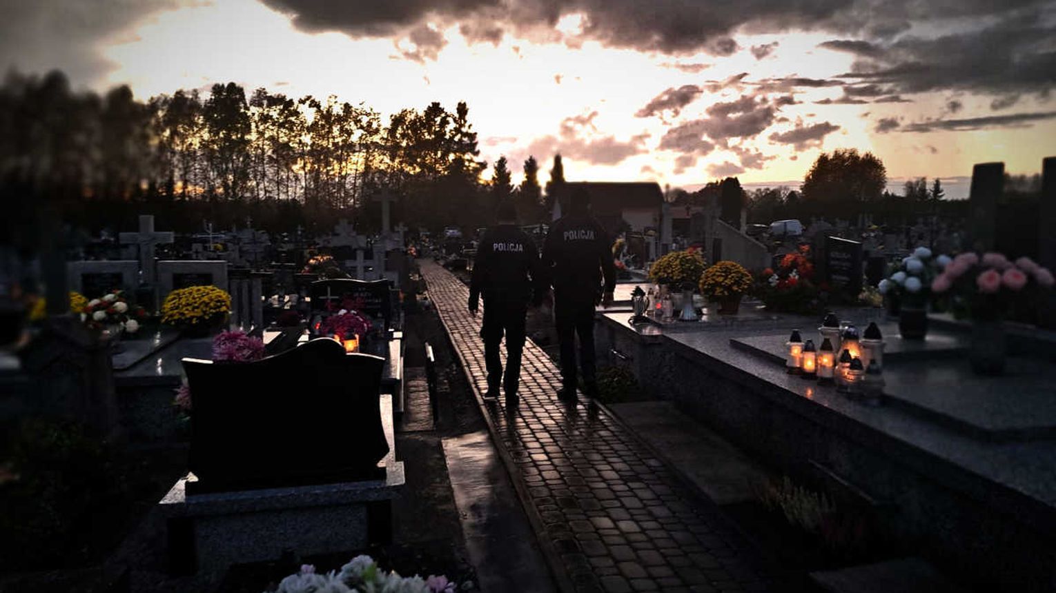 15 rannych, 28 nietrzeźwych kierowców.... Policja podsumowała Wszystkich Świętych na Podkarpaciu