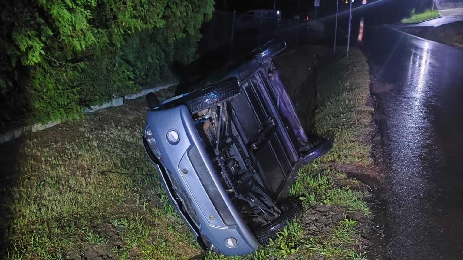 Absurd w Jaśle. Przyjechał na dozór policyjny pod wpływem amfetaminy i bez prawa jazdy