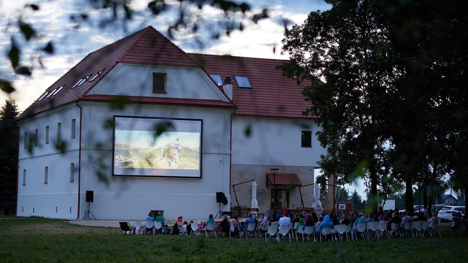 Beksiński powróci w Łące. Niedługo otwarcie wystawy, która przeniesie widza w świat emocji i metafor