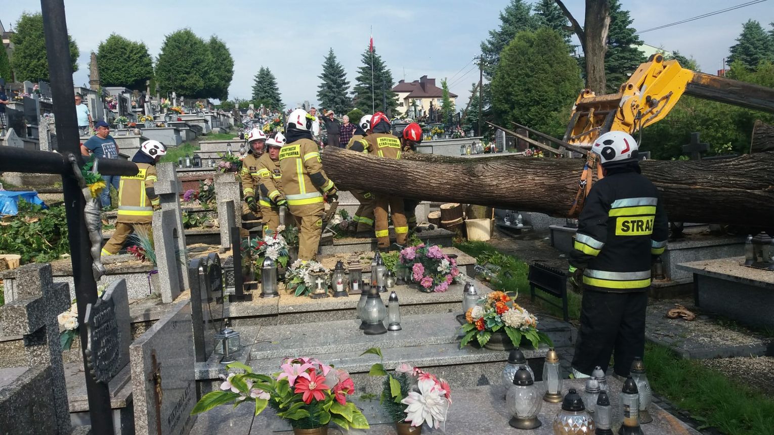 Burze nawiedziły Podkarpacie. Najmocniej ucierpiał Strzyżów i jego okolice