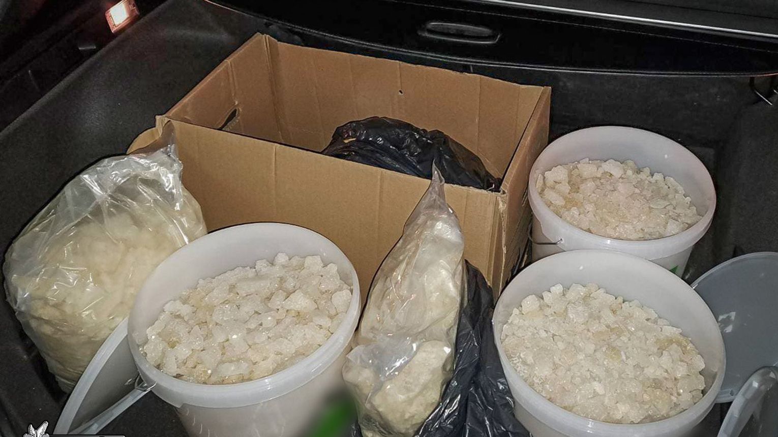 CBŚP rozbija gang powiązany z rzeszowskimi pseudokibicami – ponad 100 kg narkotyków zabezpieczone