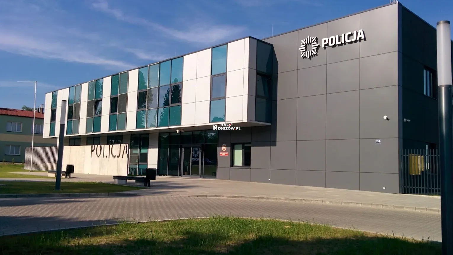Hulajnoga elektryczna: zabawka czy pojazd? Nastolatki i dorośli płacą cenę za brawurę na kółkach