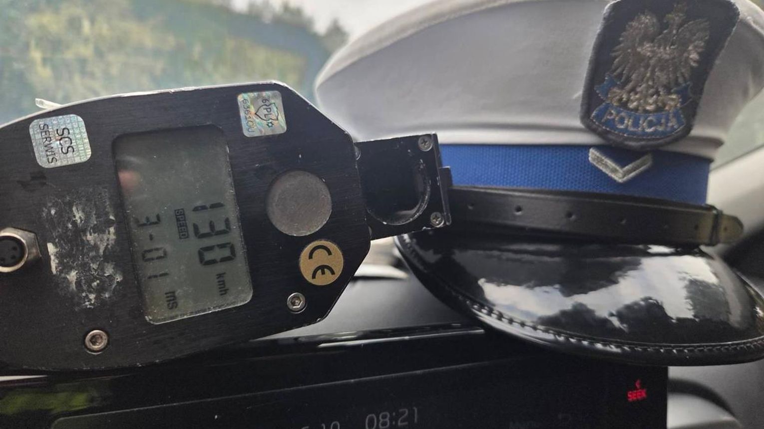 Jechał z prędkością 130 km/h w obszarze zabudowanym. Zarobił 2,5 tys. zł i 15 pkt!