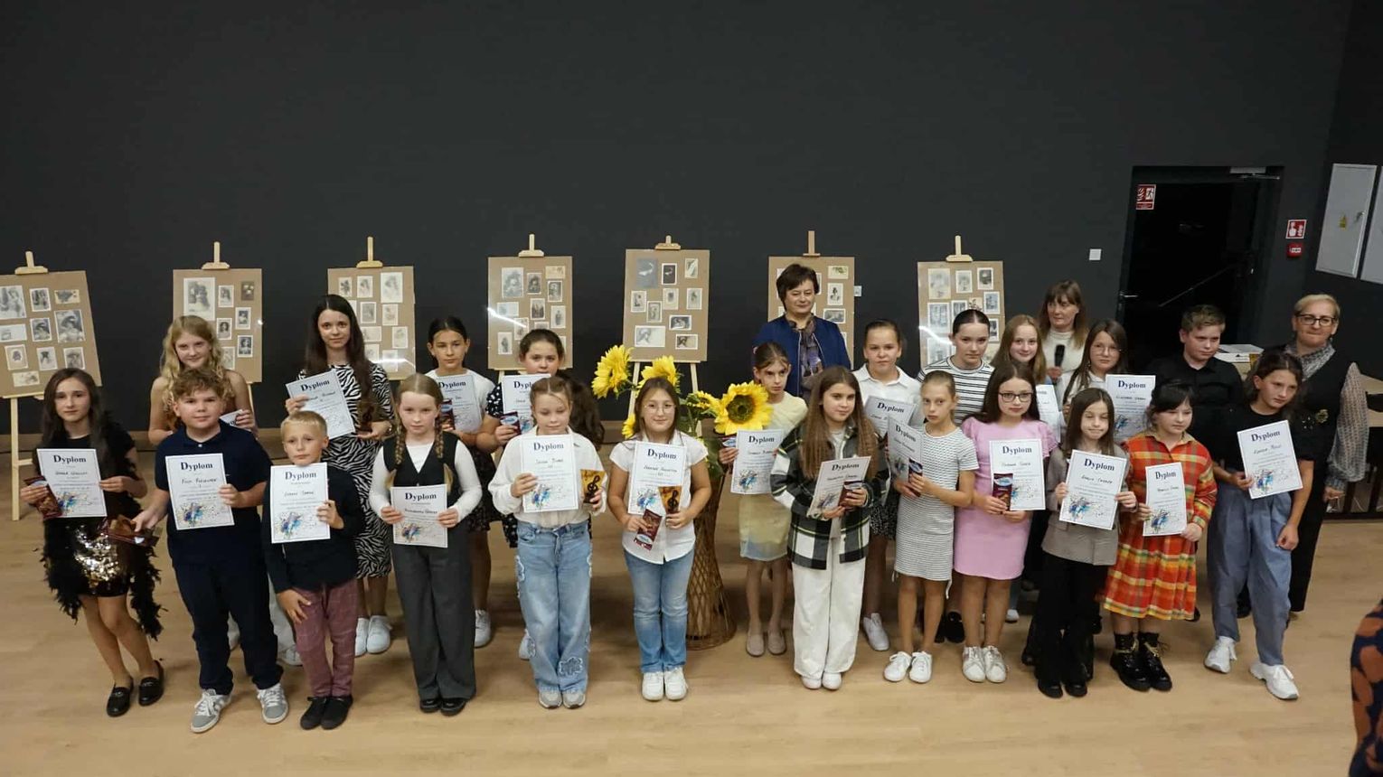 Koncert "Śpiewamy Przeboje Naszych Rodziców - lata 70' 80' 90'" w Raniżowie