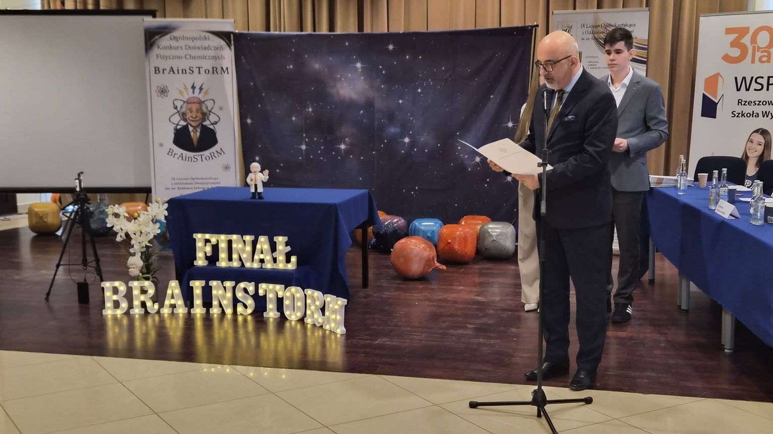Nauka jak talent show. W Rzeszowie odbył się kolejny finał ogólnopolskiego konkursu BrAinSToRM