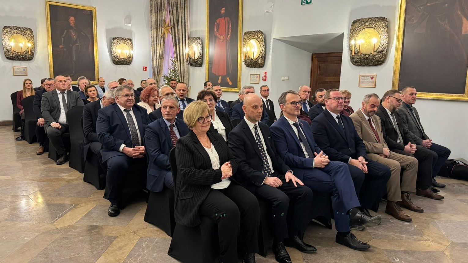 Po spotkaniu noworocznym Powiatu Tarnobrzeskiego. Gawlik: Bezpieczeństwo zaczyna się lokalnie