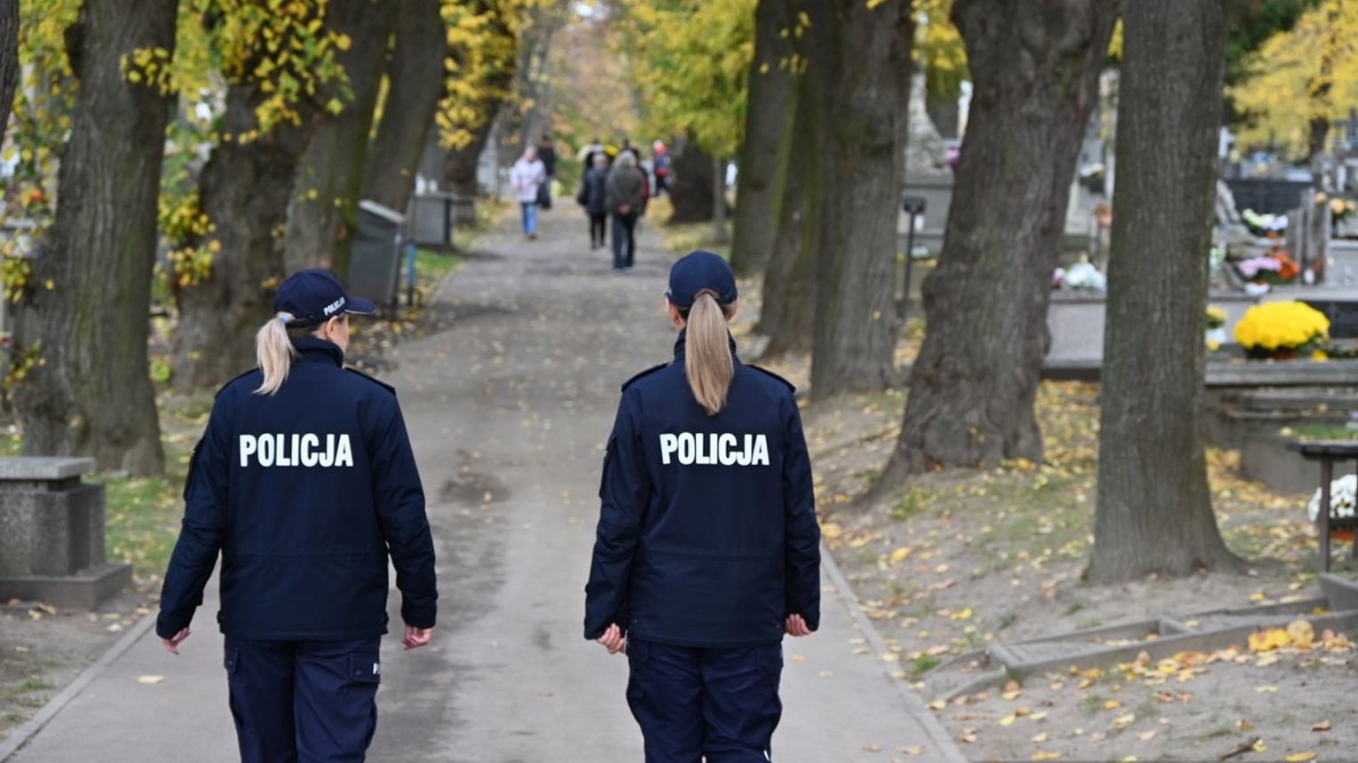 Policja apeluje: zadbajmy o bezpieczeństwo podczas przygotowań do Wszystkich Świętych