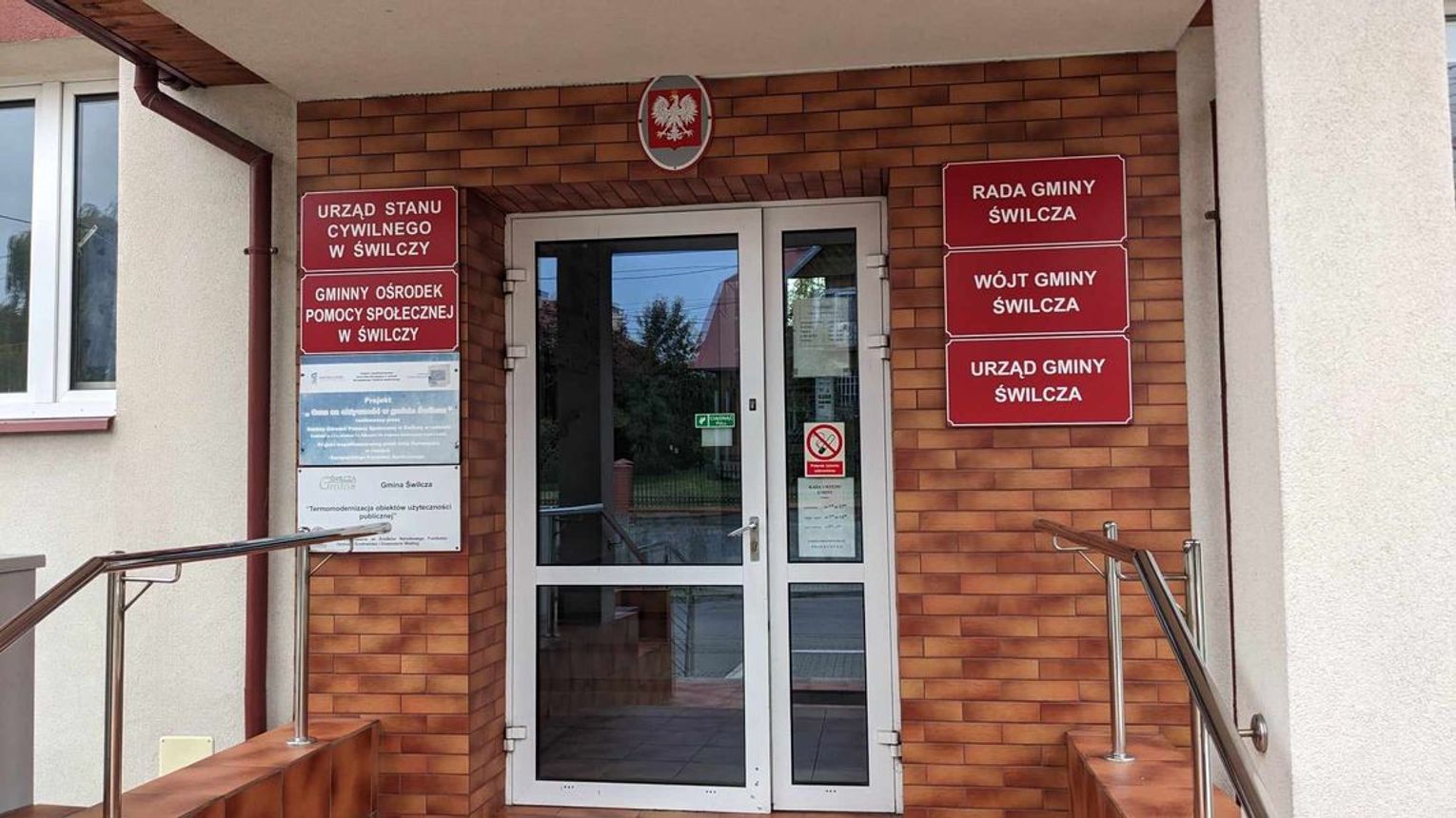 Policjanci i pracownik socjalny ze Świlczy uratowali 42-latka w kryzysie