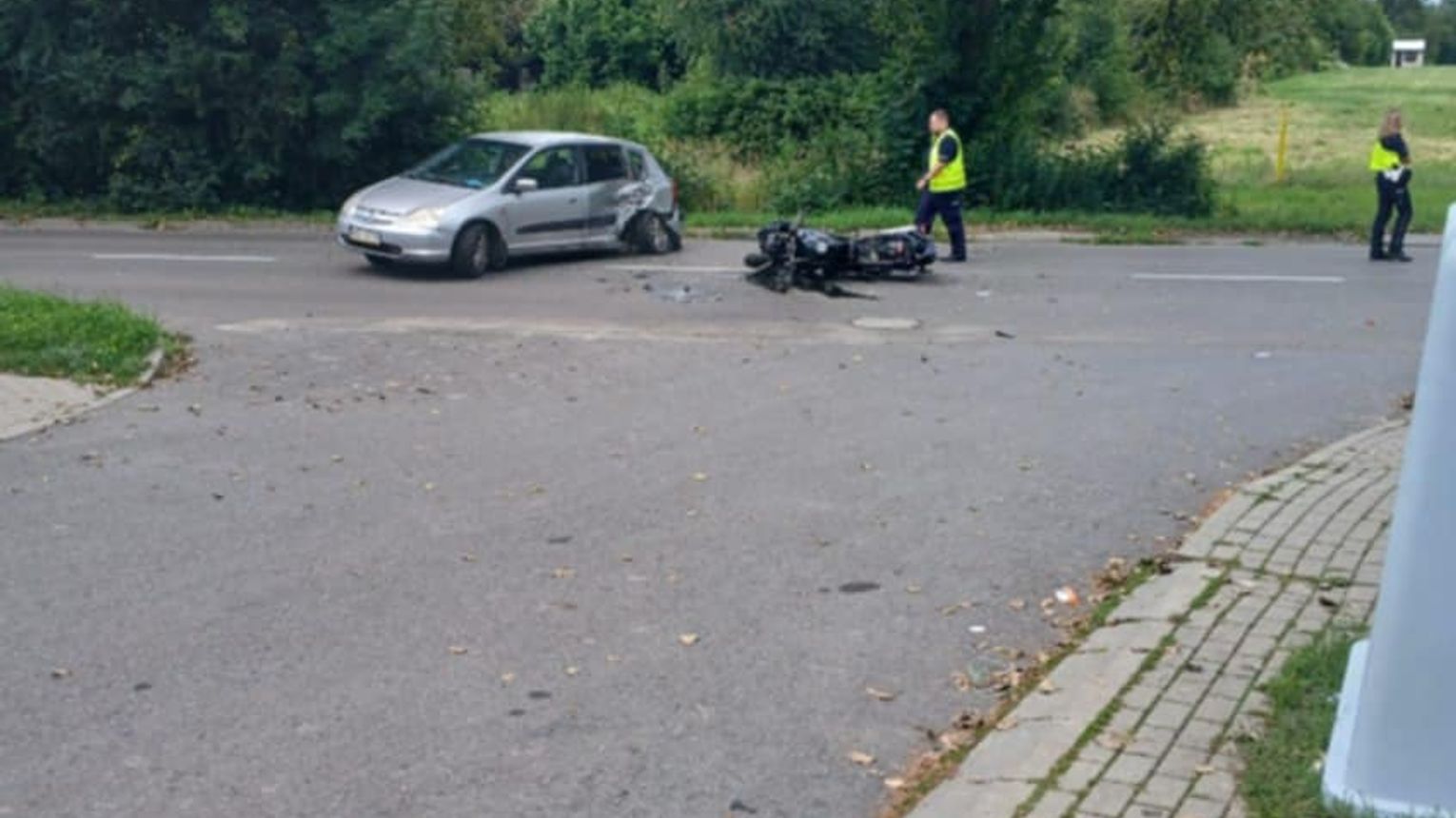 Rzeszów: Wypadek z udziałem samochodu i motocykla