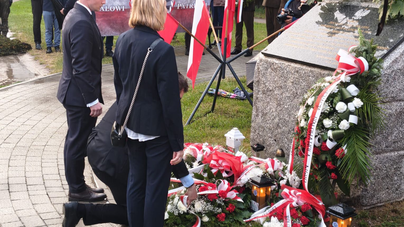 Stalowa Wola pamiętała o ofiarach Rzezi Wołyńskiej. Ulicami miasta przeszedł II Wielki Marsz Pamięci
