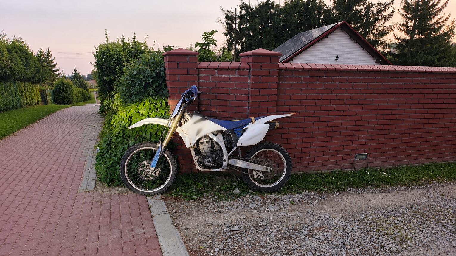 Tragedia w Turzym Polu. Zginął 27-letni motocyklista, drugi mężczyzna w ciężkim stanie