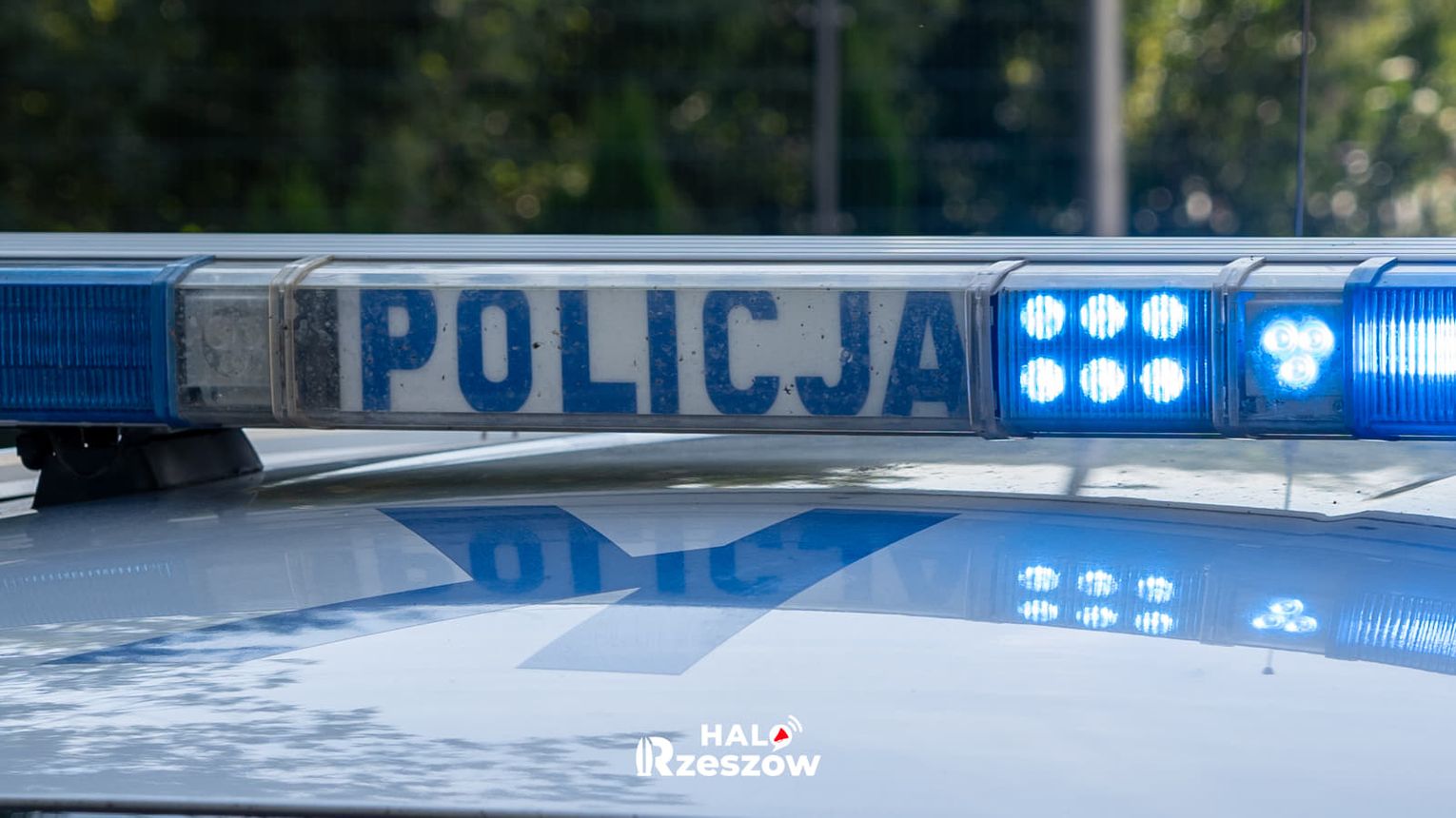 Tragiczne odkrycie w Zabrniu. Ciało młodego mężczyzny znalezione przy torach kolejowych