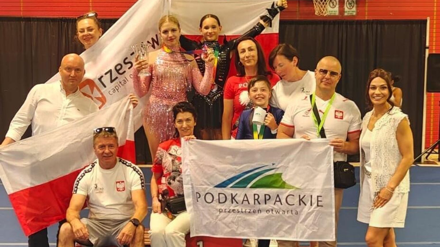 Trzy medale zawodniczek „Sokoła” Rzeszów w Pucharze Świata IBFF Fit Kids