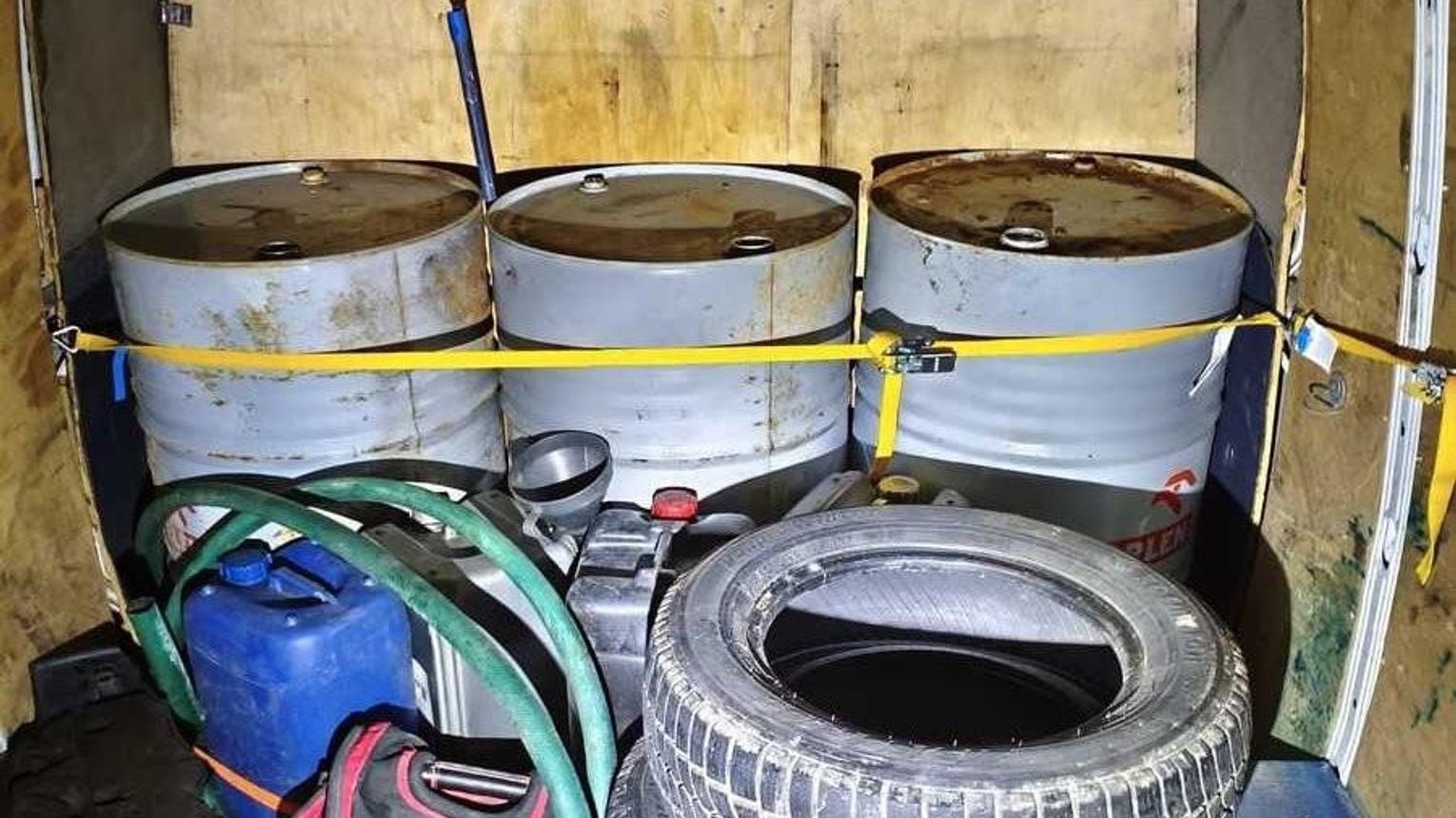 Ukradli paliwo z... lokomotywy