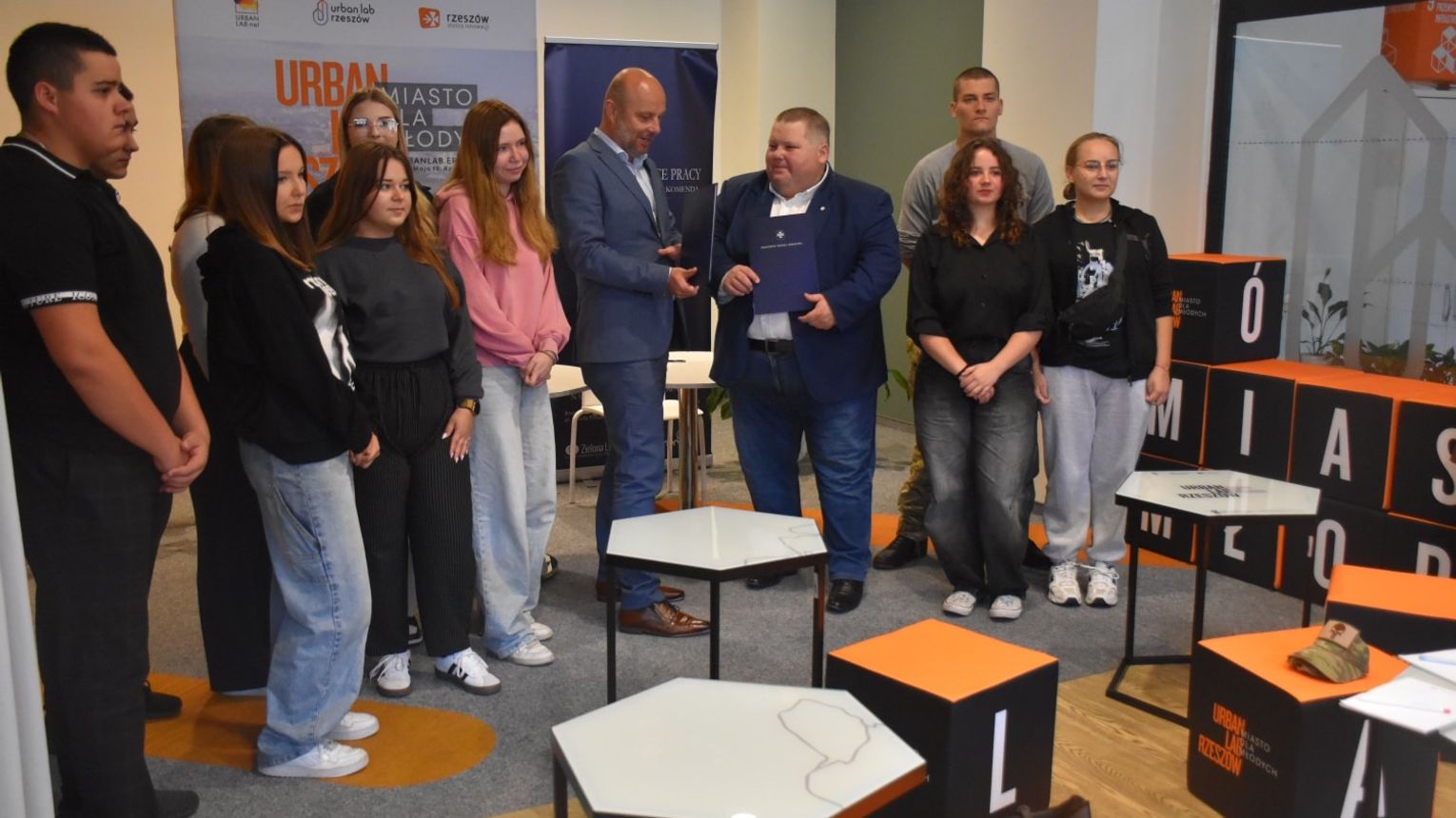 Urban Lab i OHP razem dla młodzieży. Nowa kooperacja w Rzeszowie