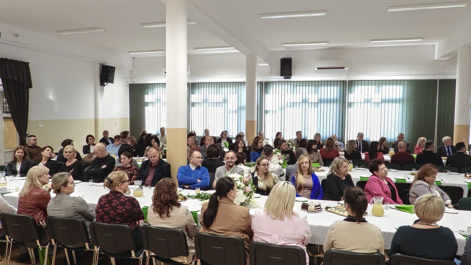 W Dynowie rozmawiano o edukacji i przyszłości powiatu rzeszowskiego