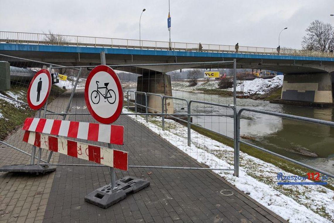 Budowa kładek rowerowych w Rzeszowie. Są zmiany w ruchu