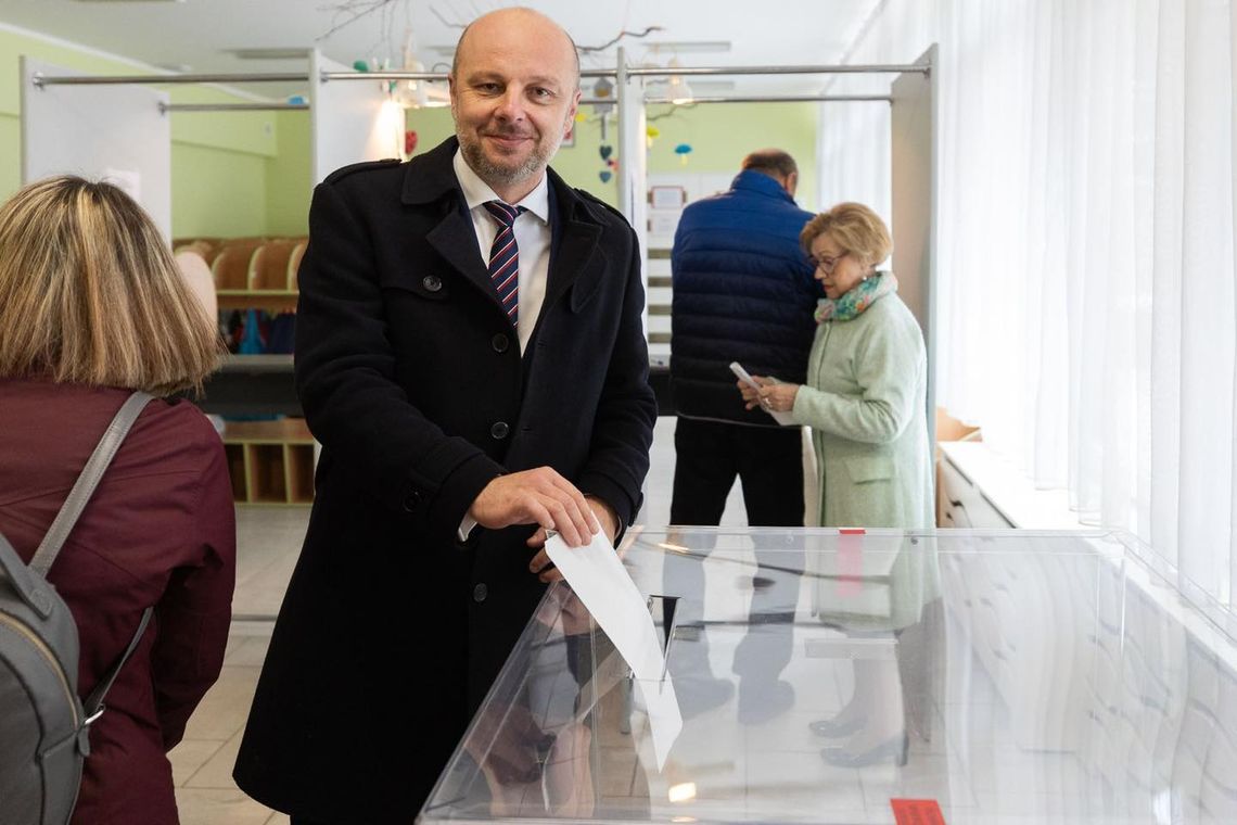 Czy Konrad Fijołek straci fotel? Dwa wnioski o odwołanie prezydenta na stole [ANKIETA]