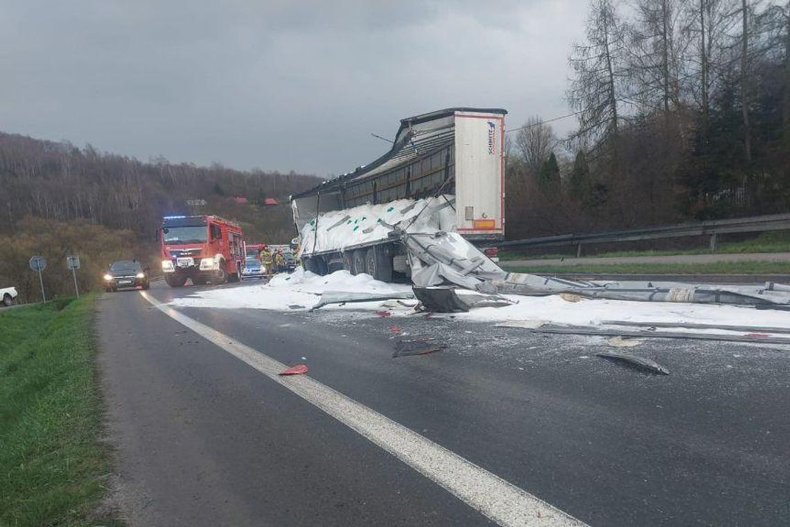 Domaradz. Zderzenie dwóch TIR-ów. Objazdy