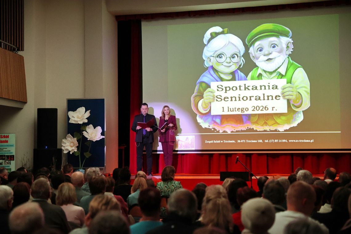 Dzień Seniora w Trzcianie połączył pokolenia i zgromadził mieszkańców gminy