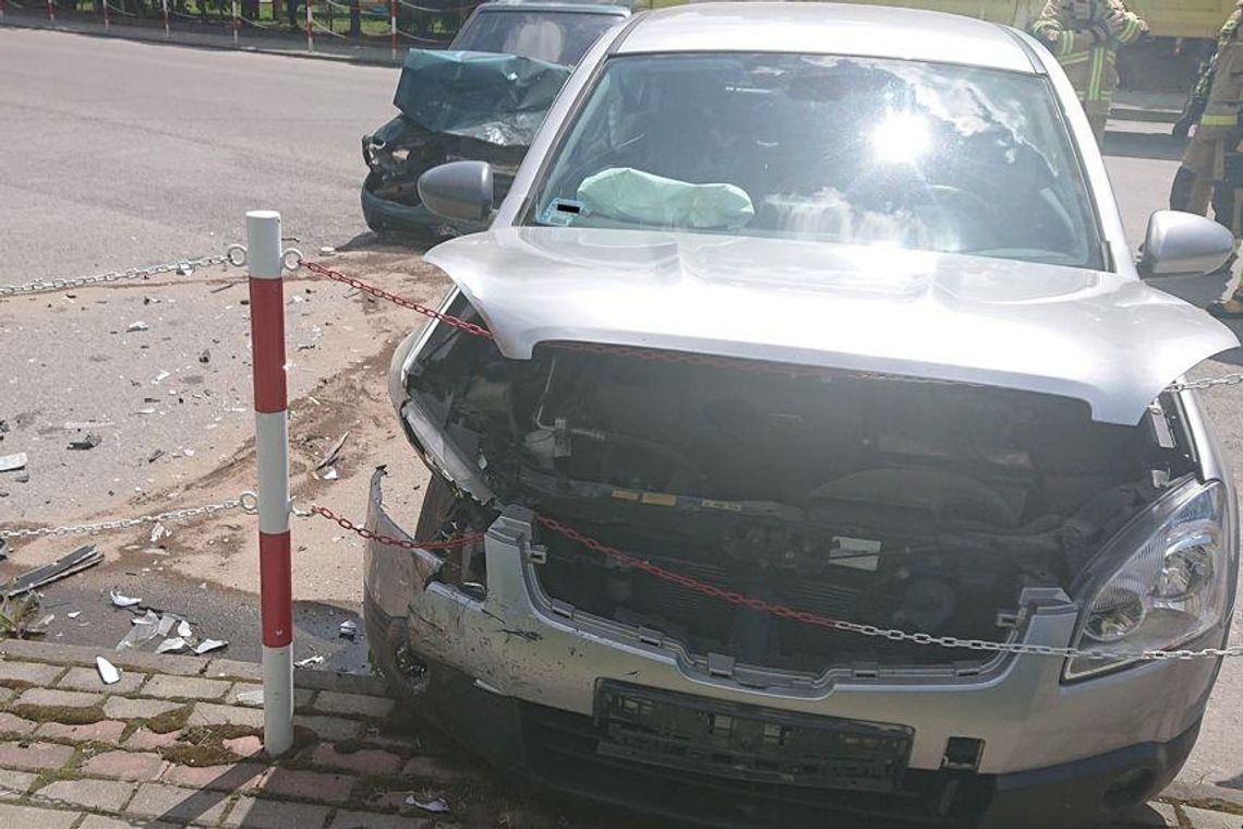 Groźny wypadek dwóch aut w Rudnej Wielkiej