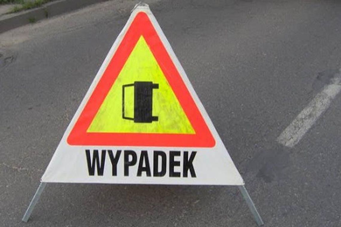 Groźny wypadek na A4 z udziałem piłkarek Resovii