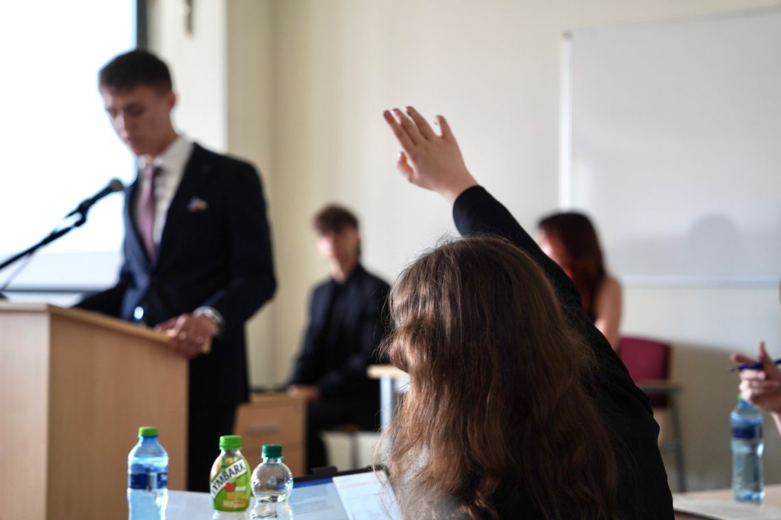 IX LO w Rzeszowie zwycięzcą Wielkiego Finału Podkarpackiej Ligi Debat!