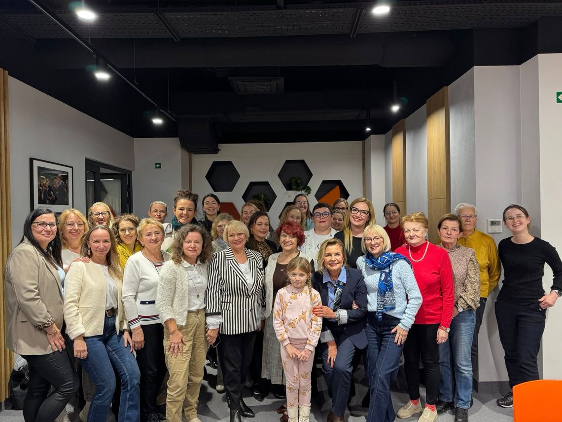 Kolejna "Śmietanka Towarzyska" za nami. Tym razem rozmawiano o aktywizacji kobiet Kolejna "Śmietanka Towarzyska" za nami. Tym razem rozmawiano o aktywizacji kobiet