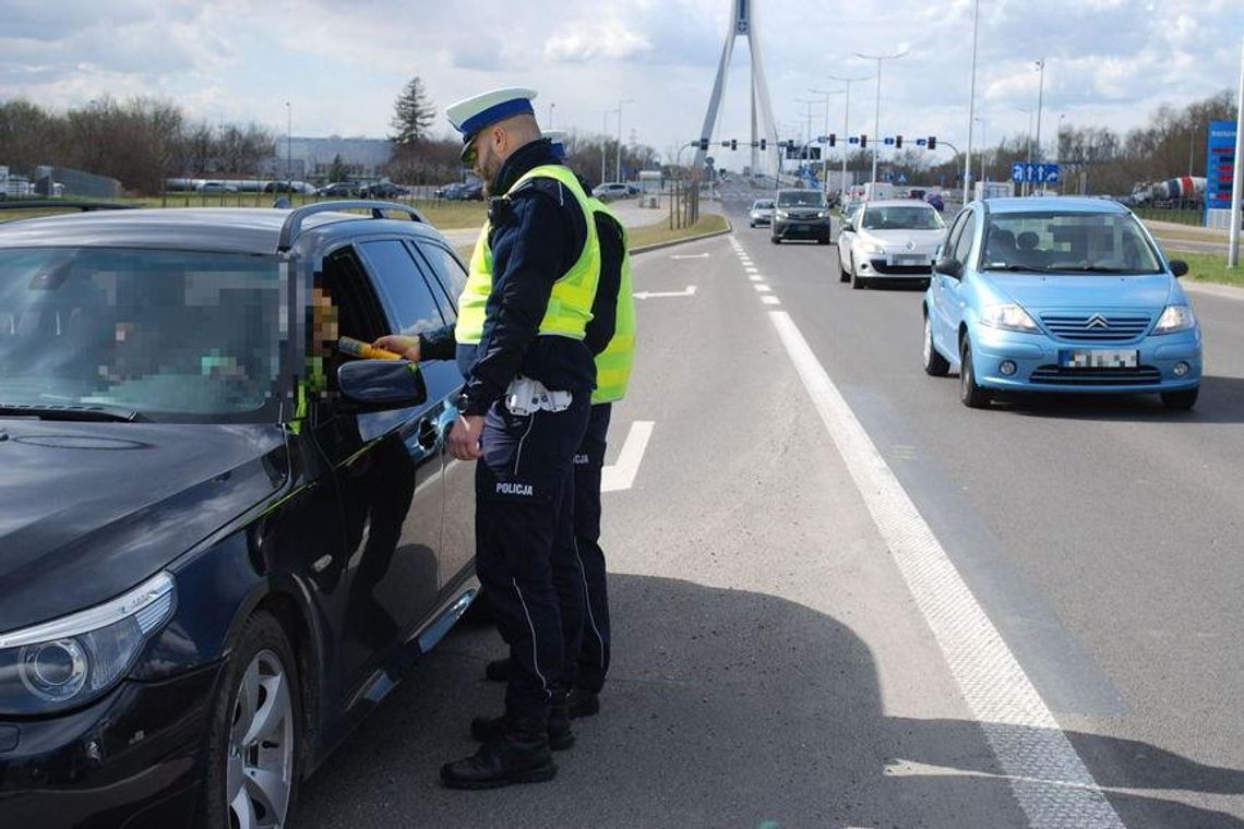 Kolizja w Rzeszowie. Sprawcą kompletnie pijany kierowca opla