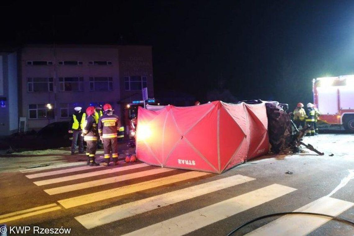 Komorów. Potrącenie pieszego. Droga zablokowana