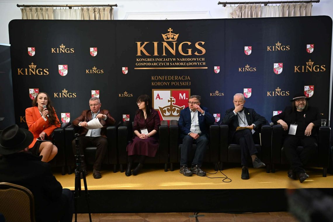 Kongres KINGS w Łochowie. Karolina Pikuła moderowała debatę o demografii