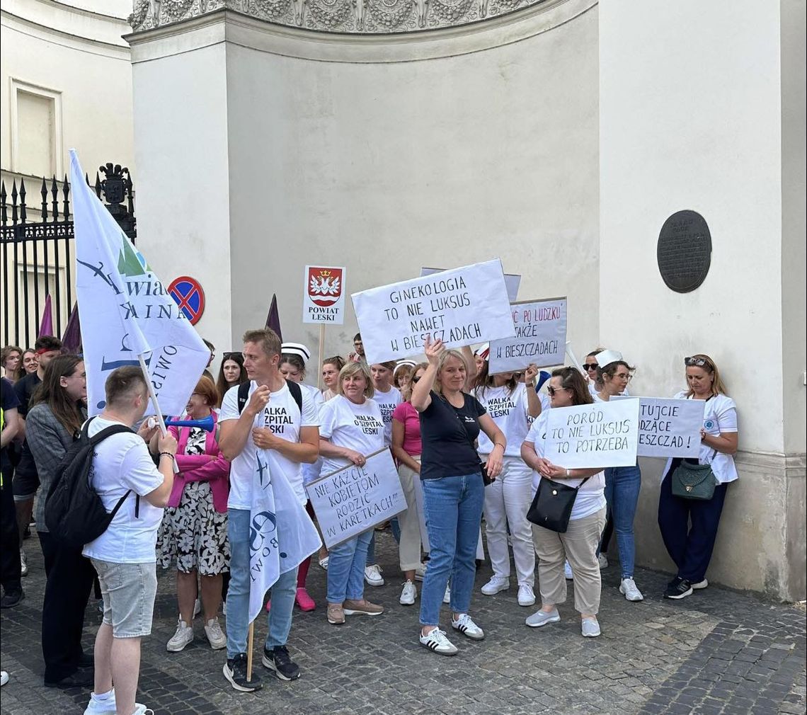 Ministerstwo Zdrowia: leska porodówka wznowi działalność we wrześniu. Walczyły o to m.in. Lewica, Razem i Polska 2050