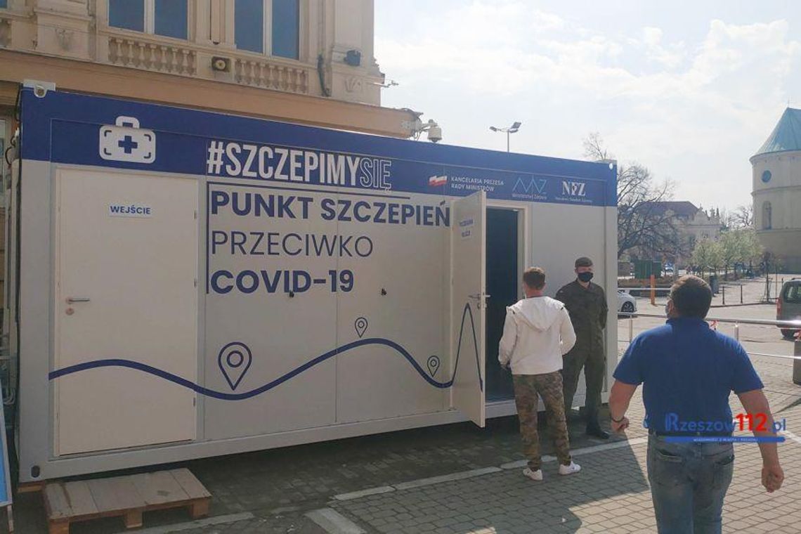 Mobilny Punkt Szczepień na Covid-19 wraca przed PUW