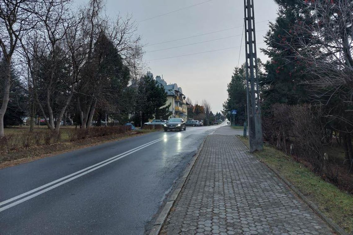 Na ulicy Strzyżowskiej staną nowe latarnie. Miasto szuka wykonawcy