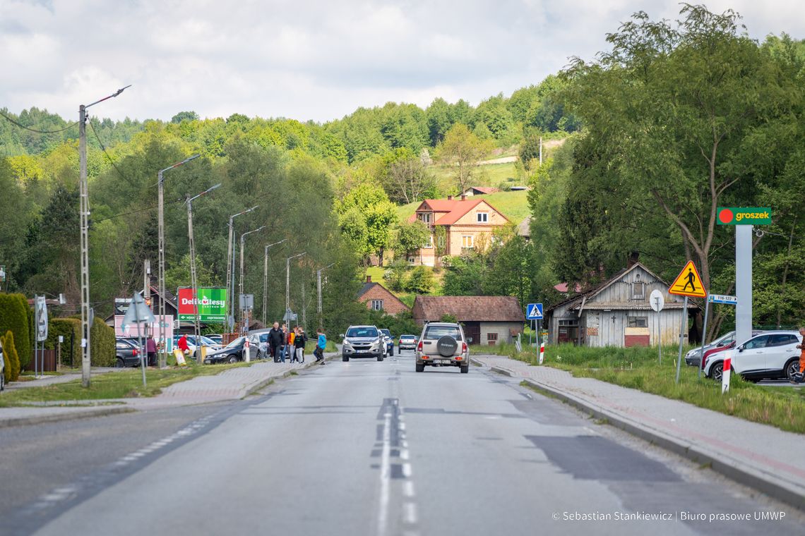 Największa inwestycja drogowa na południu powiatu rzeszowskiego ruszyła!