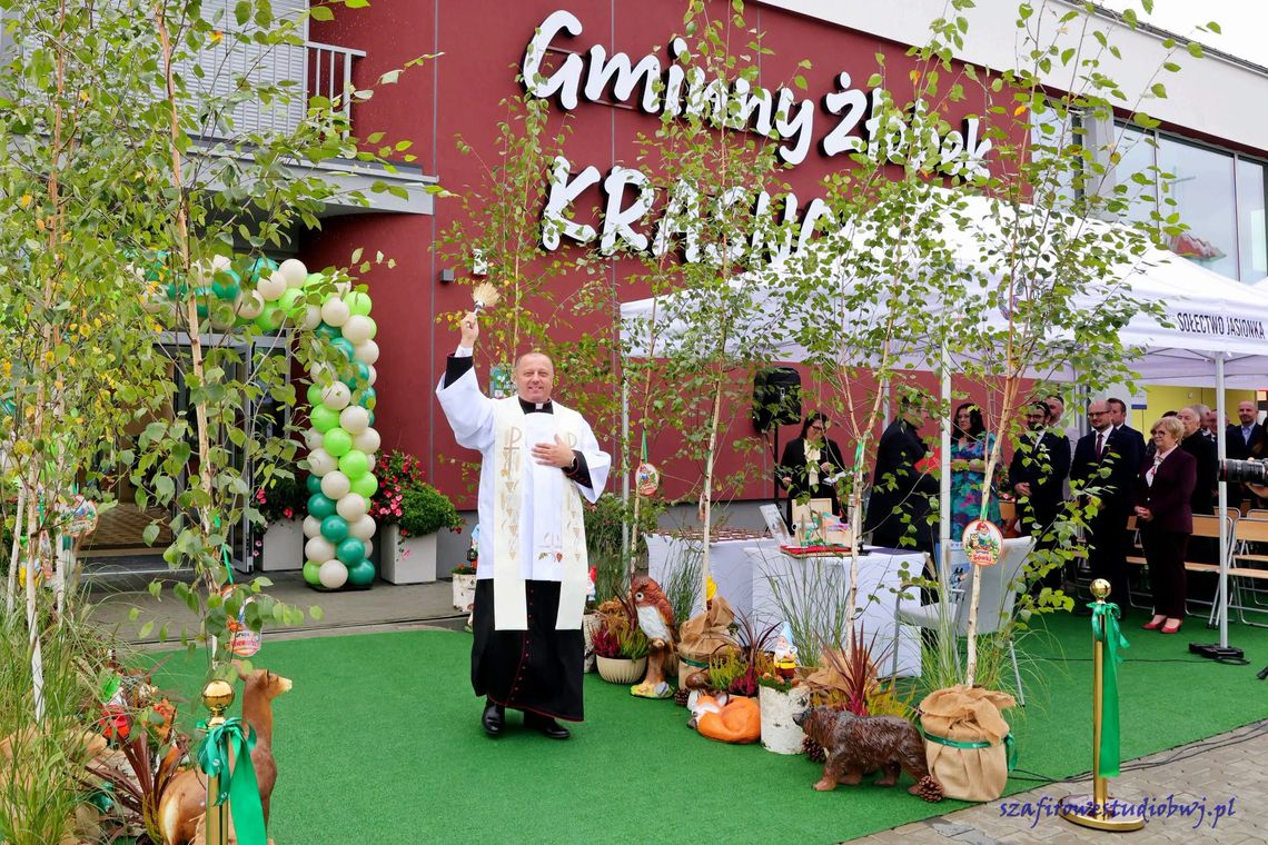 Najwiękzy żłobek na Podkarpaciu otwarty w Jasionce. 250 miejsc i ponad 25 milionów złotych wsparcia Najwiękzy żłobek na Podkarpaciu otwarty w Jasionce. 250 miejsc i ponad 25 milionów złotych wsparcia
