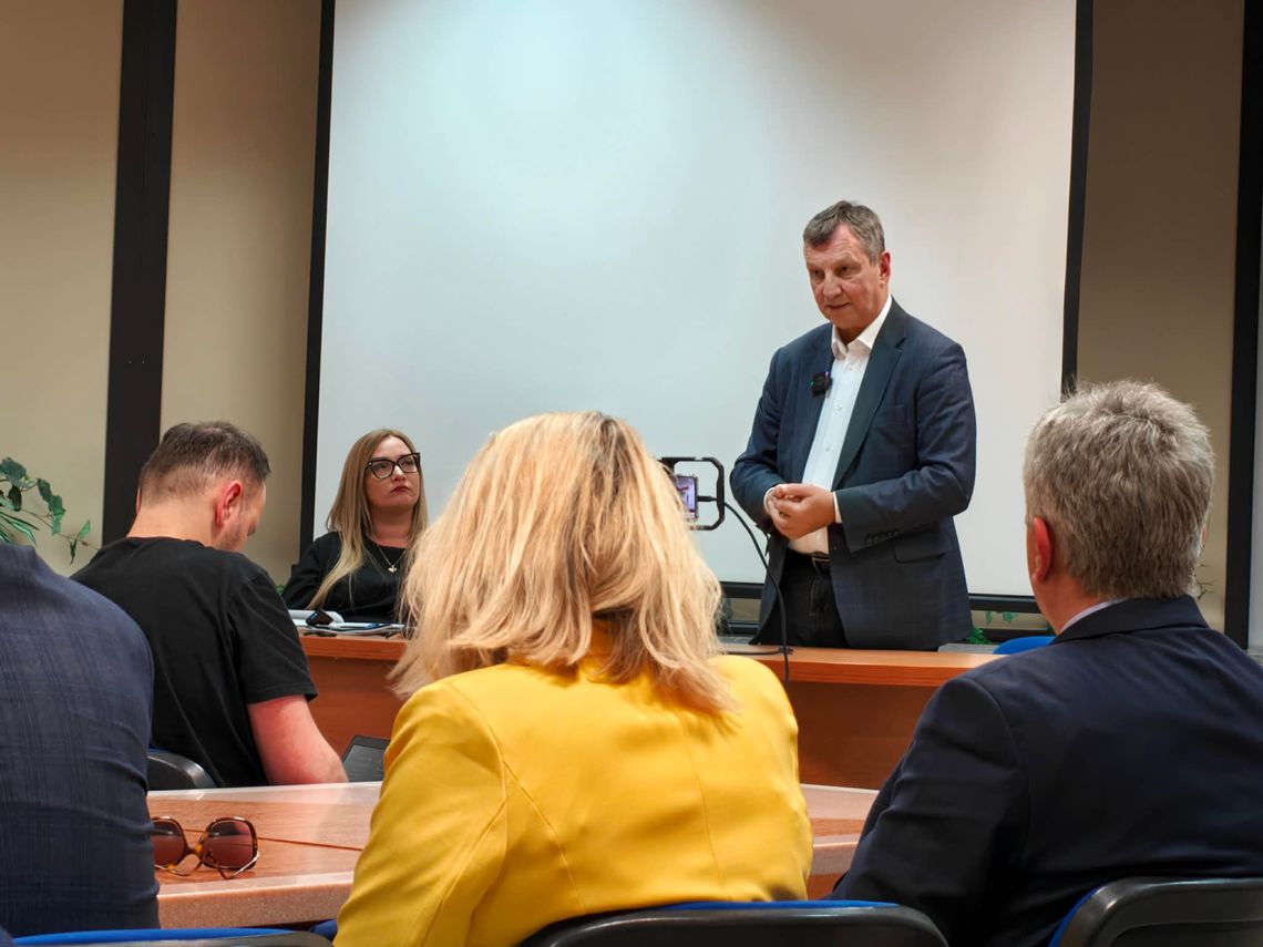 O bezpieczeństwie Europy i przyszłości Unii. Europoseł Andrzej Halicki spotkał się z mieszkańcami Rzeszowa O bezpieczeństwie Europy i przyszłości Unii. Europoseł Andrzej Halicki spotkał się z mieszkańcami Rzeszowa