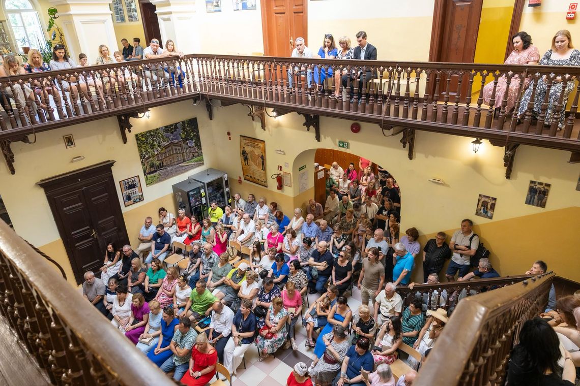 Pałac Wodzickich w Tyczynie ponownie otworzył się dla zwiedzających Pałac Wodzickich w Tyczynie ponownie otworzył się dla zwiedzających