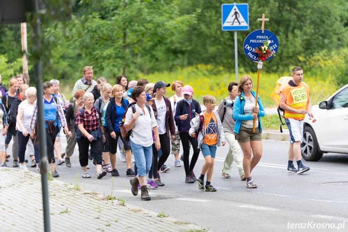 Pielgrzymi wyruszyli do Kalwarii Pacławskiej