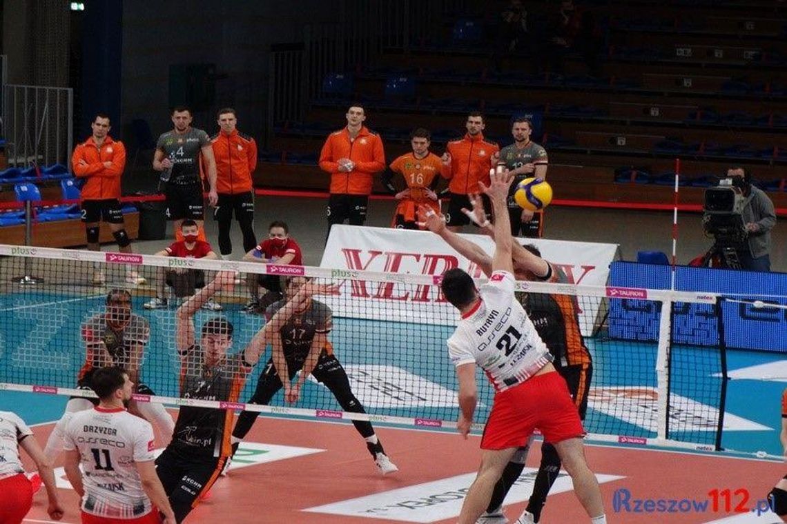 PlusLiga. Asseco Resovia w czterech setach ogrywa u siebie Cuprum Lubin