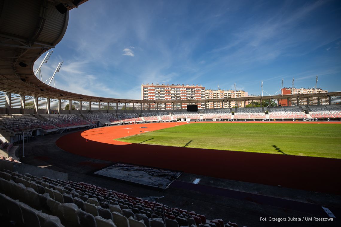 Podkarpackie Centrum Lekkiej Atletyki na finiszu. Wykonano już około 90 procent prac