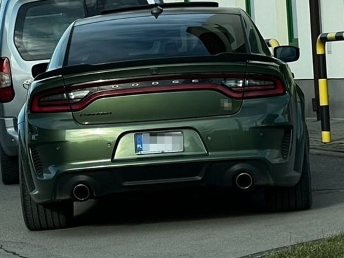 Popis kontrolowanego poślizgu kosztował 1500 zł. Drift w Jaśle pod okiem SPEED Popis kontrolowanego poślizgu kosztował 1500 zł. Drift w Jaśle pod okiem SPEED