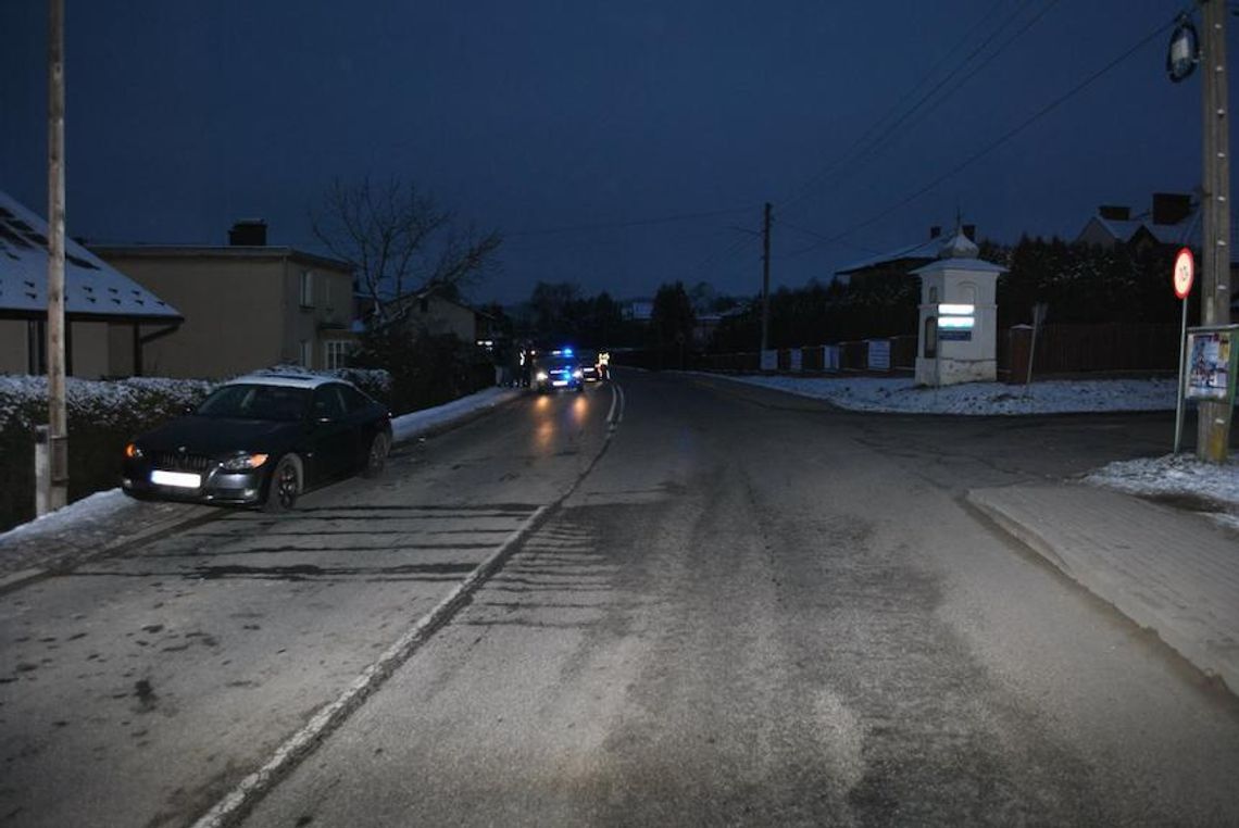 Potrącenie dziewczynki przez BMW. 10-latka w szpitalu