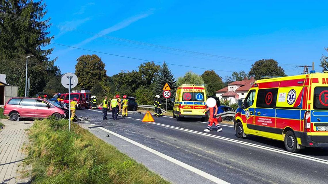 Poważny wypadek w Wyżnem. 8 osób rannych!