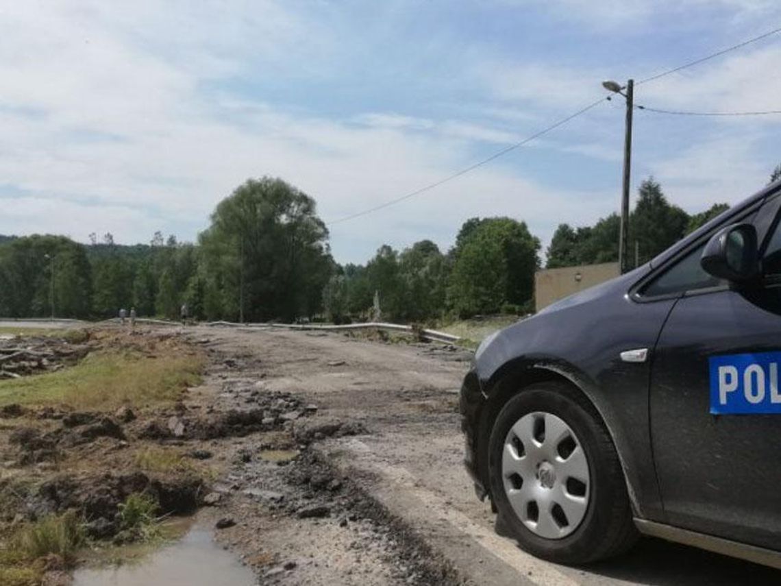 Powodziowe utrudnienia na podkarpackich drogach [foto]